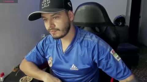 ragnar_lothbrok77 online show from November 9, 2025, 10:52 pm