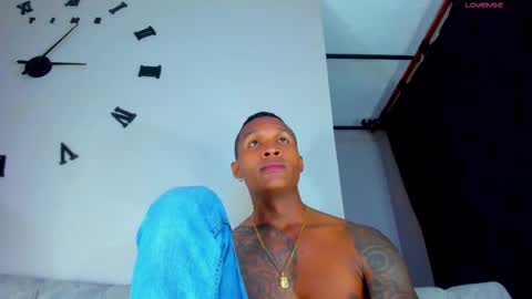 Andres H online show from February 26, 2025, 8:59 am