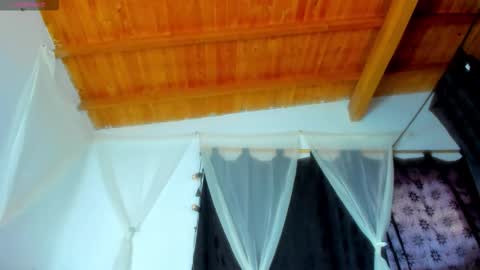 Andres H online show from November 25, 2025, 10:21 pm