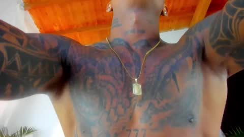 Andres H online show from December 2, 2025, 6:58 pm