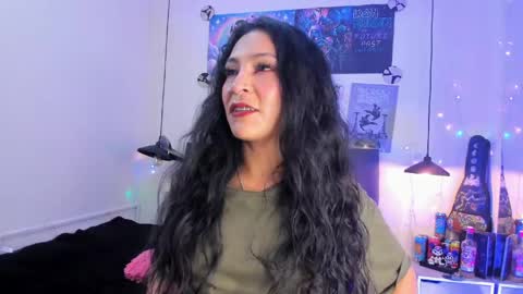 Snapshot of raia_ chatting on April 28, 2026, 3:22 am Raia online show from April 28, 2026, 3:22 am