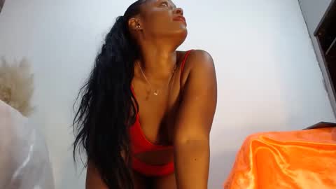 raichellcooper1 online show from September 23, 2025, 6:11 pm