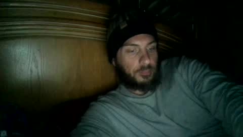 Snapshot of raidersman757 chatting on March 26, 2026, 4:07 am hitman online show from March 26, 2026, 4:07 am