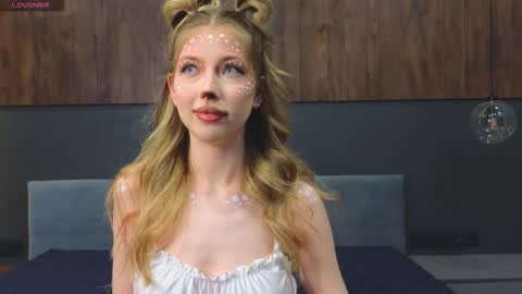 Lisa online show from October 30, 2025, 9:04 pm