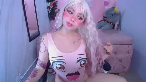 Rainy online show from October 14, 2025, 3:07 am