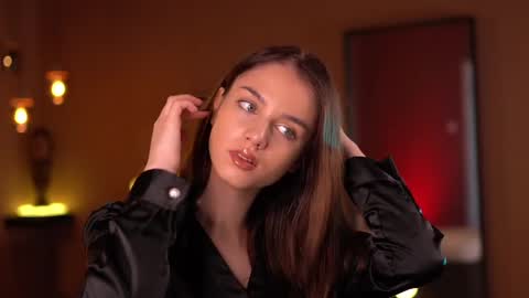 Raisa online show from March 6, 2025, 8:19 am