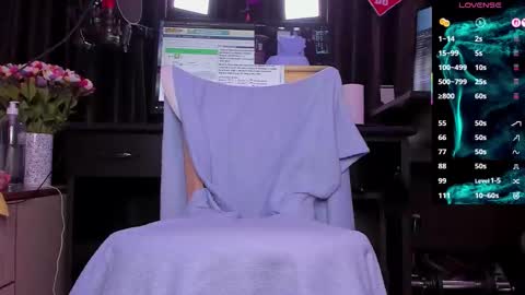 Laura online show from February 15, 2026, 3:36 am