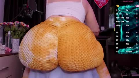 Laura online show from March 27, 2026, 3:56 am