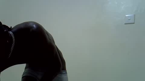 Snapshot of rakeem_1_ chatting on February 13, 2025, 7:52 pm rakeem 1  online show from February 13, 2025, 7:52 pm