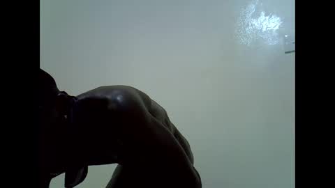 Snapshot of rakeem_1_ chatting on February 19, 2025, 1:29 am rakeem 1  online show from February 19, 2025, 1:29 am