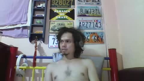 Snapshot of raku2386 chatting on December 24, 2024, 2:32 am Ken online show from December 24, 2024, 2:32 am