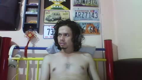 Snapshot of raku2386 chatting on February 18, 2025, 1:21 am Ken online show from February 18, 2025, 1:21 am