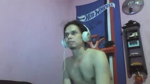 Snapshot of raku2386 chatting on September 9, 2025, 2:33 am Ken online show from September 9, 2025, 2:33 am