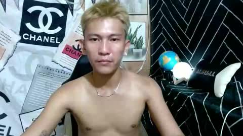 Snapshot of ralfhuge24 chatting on October 3, 2025, 9:39 am ralfhuge24 online show from October 3, 2025, 9:39 am