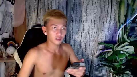 Snapshot of ralfhuge24 chatting on October 27, 2025, 8:46 pm ralfhuge24 online show from October 27, 2025, 8:46 pm