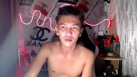 Snapshot of ralfhuge24 chatting on October 31, 2025, 9:05 pm ralfhuge24 online show from October 31, 2025, 9:05 pm