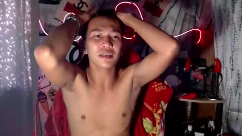 Snapshot of ralfhuge24 chatting on November 2, 2025, 1:19 am ralfhuge24 online show from November 2, 2025, 1:19 am