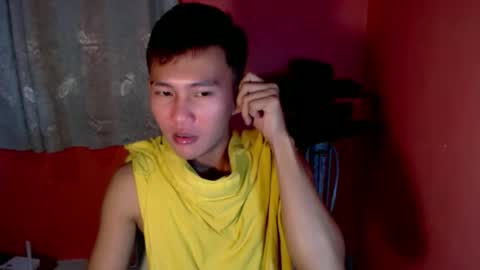 Snapshot of ralfhuge24 chatting on November 28, 2025, 8:28 am ralfhuge24 online show from November 28, 2025, 8:28 am