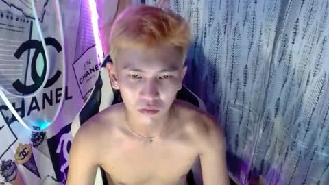 Snapshot of ralfhuge24 chatting on December 14, 2025, 6:52 am ralfhuge24 online show from December 14, 2025, 6:52 am