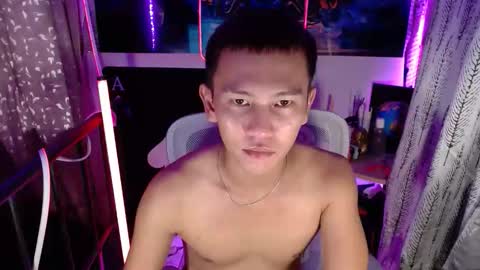 Snapshot of ralfhuge24 chatting on February 15, 2026, 6:32 am ralfhuge24 online show from February 15, 2026, 6:32 am