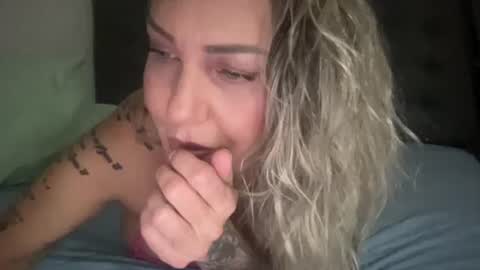 Snapshot of ramjetkel chatting on November 3, 2025, 2:13 am Mamakel online show from November 3, 2025, 2:13 am