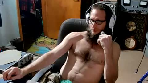 Randall online show from October 24, 2025, 9:28 am