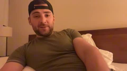 randomdude5950 online show from April 1, 2026, 3:07 am