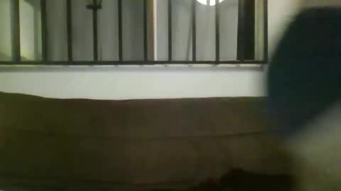 Random girl on sofa online show from June 7, 2026, 5:00 am