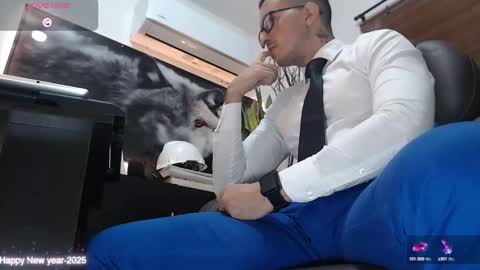 randylukehot online show from March 11, 2025, 10:40 am