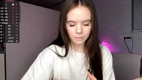 Lia online show from January 11, 2026, 1:05 pm