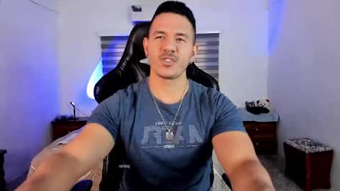 Jonas online show from September 15, 2025, 2:50 pm