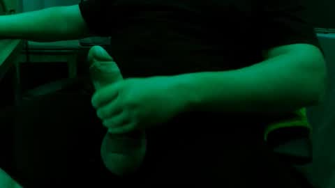 Snapshot of rapaces49 chatting on September 30, 2025, 3:28 pm Raptor online show from September 30, 2025, 3:28 pm