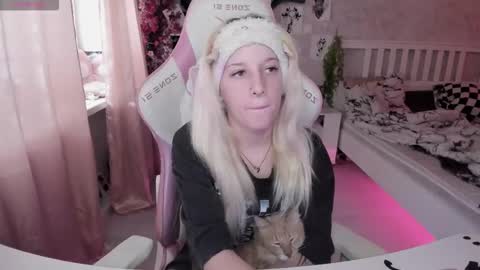 Rapunzel online show from October 19, 2025, 1:34 pm