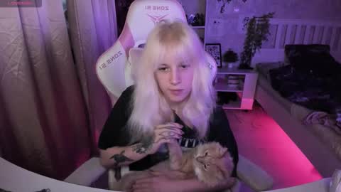 Rapunzel online show from November 26, 2025, 1:23 pm