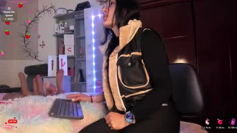  Rapunzell  online show from February 26, 2026, 10:53 pm