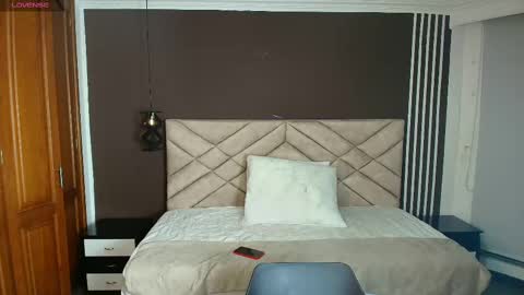 Raquel online show from February 9, 2025, 11:25 am