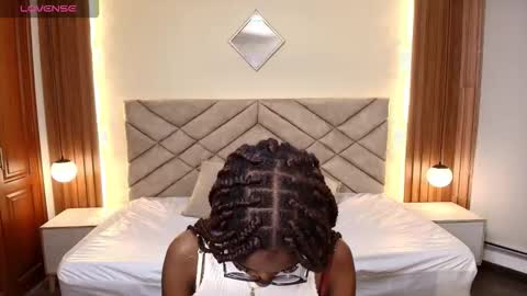 Raquel online show from March 6, 2026, 12:12 pm