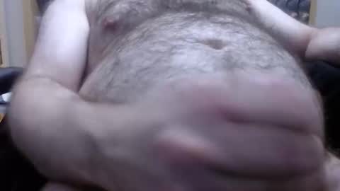 raskgar01 online show from April 13, 2026, 9:42 pm