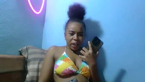 rasoelysca online show from February 1, 2026, 3:38 am