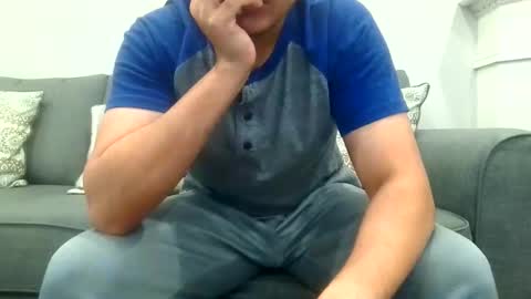 7 in size online show from January 12, 2026, 7:08 pm