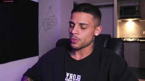 rausch77 online show from February 22, 2025, 9:45 am