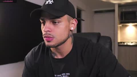 rausch77 online show from March 8, 2025, 9:39 am