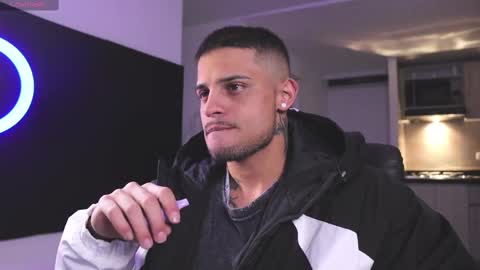 rausch77 online show from March 11, 2025, 3:16 am