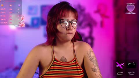 Snapshot of raven_gotic69 chatting on December 5, 2024, 1:14 am charlote rayen online show from December 5, 2024, 1:14 am