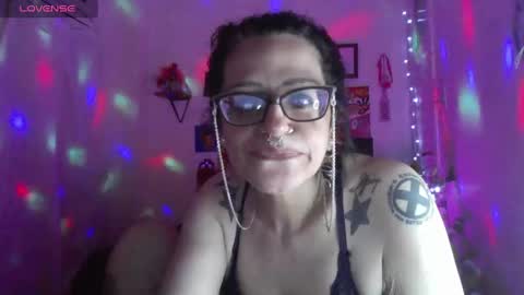 Raven online show from December 6, 2024, 11:47 pm