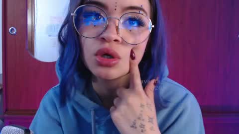 raventh_ online show from April 14, 2026, 11:38 am