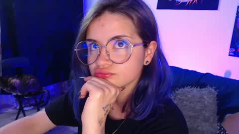 Snapshot of raventh_ chatting on July 17, 2026, 3:02 am raventh_ online show from July 17, 2026, 3:02 am
