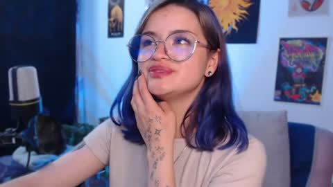Snapshot of raventh_ chatting on July 18, 2026, 4:27 am raventh_ online show from July 18, 2026, 4:27 am