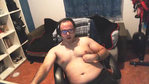 ravingr3d3 online show from February 19, 2025, 1:08 am