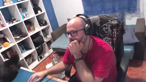 ravingr3d3 online show from October 21, 2025, 10:32 pm